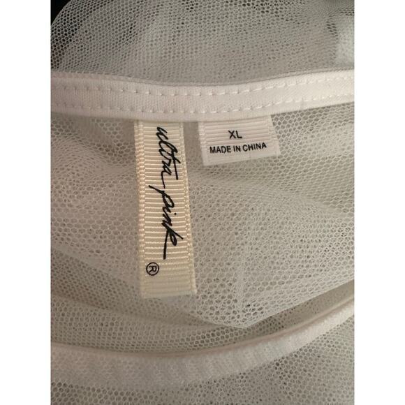 Ultra Pink Sheer Mesh Top with Embroidered Hem – XL - Picture 4 of 4